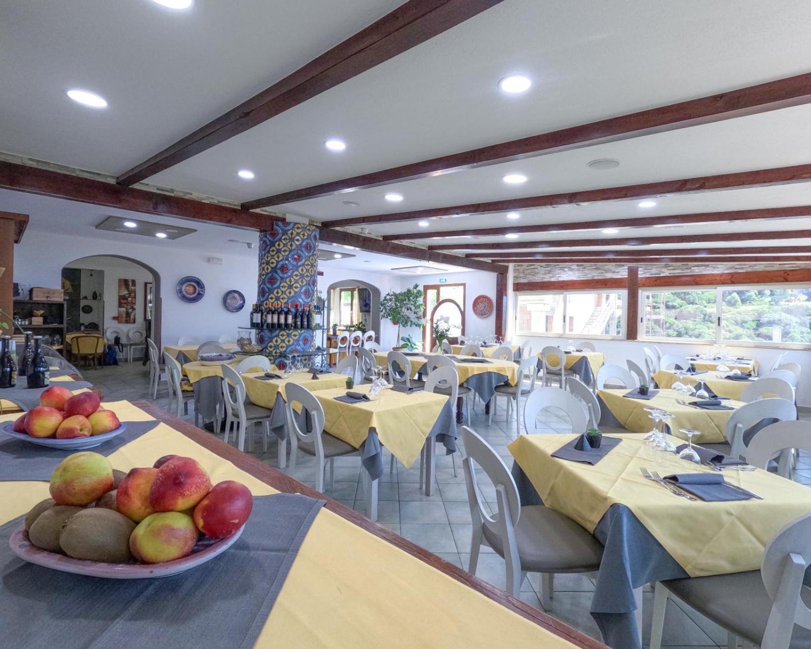 Hotel La Playa Cala Gonone Exterior photo
